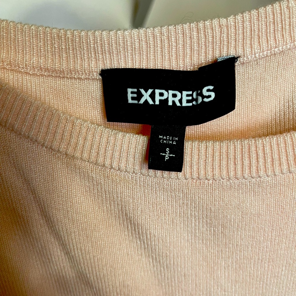 Light pink sweater